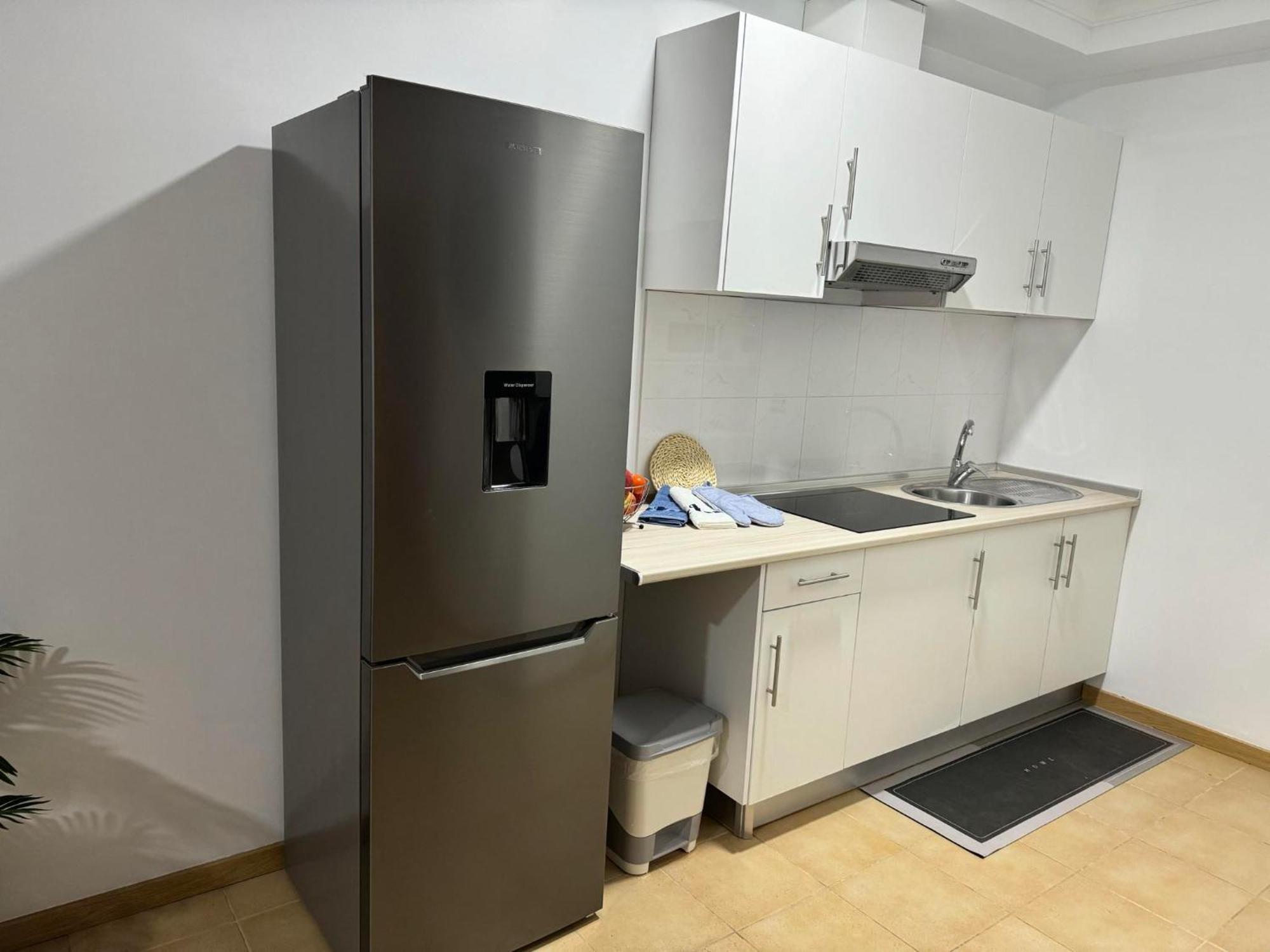 Alforra Residence 1-T2-Centro-Praias-Levadas กามารา ดิ โลบุช ภายนอก รูปภาพ