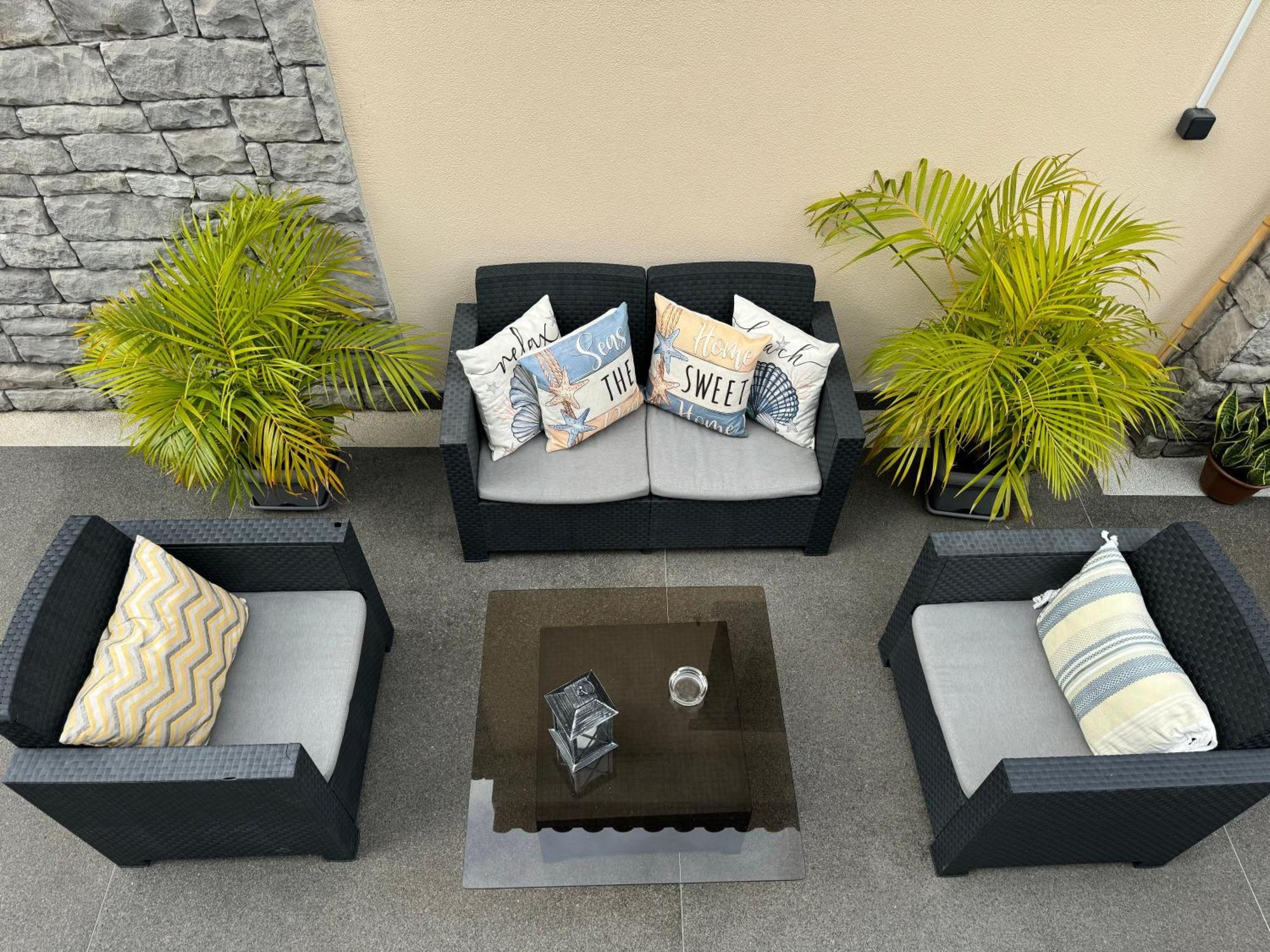Alforra Residence 1-T2-Centro-Praias-Levadas กามารา ดิ โลบุช ภายนอก รูปภาพ