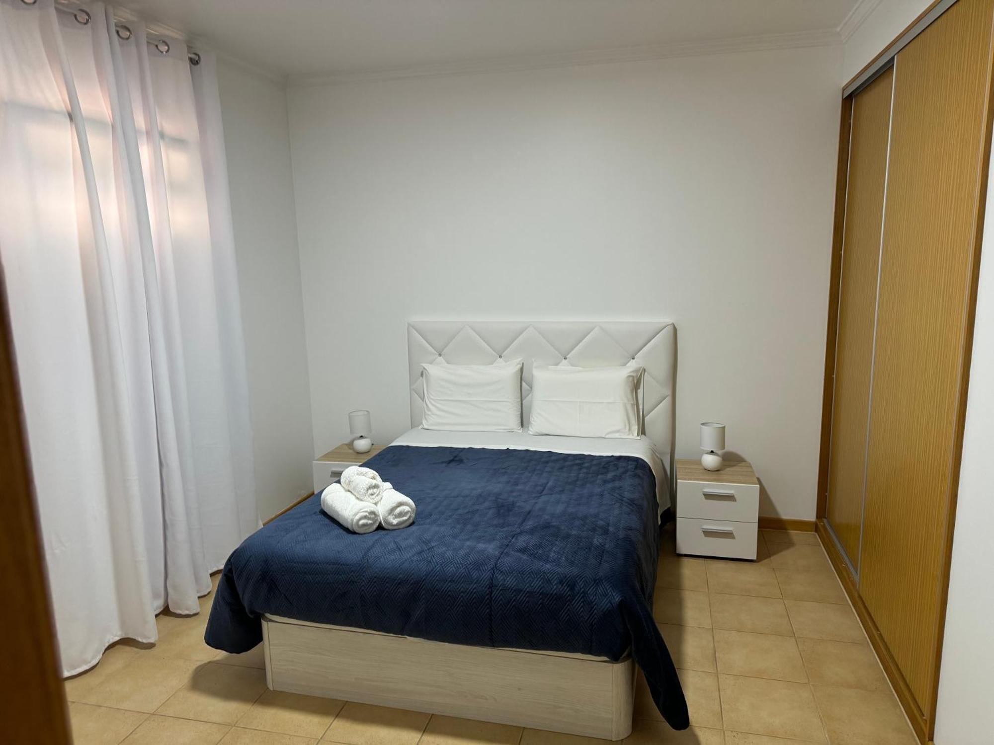 Alforra Residence 1-T2-Centro-Praias-Levadas กามารา ดิ โลบุช ภายนอก รูปภาพ